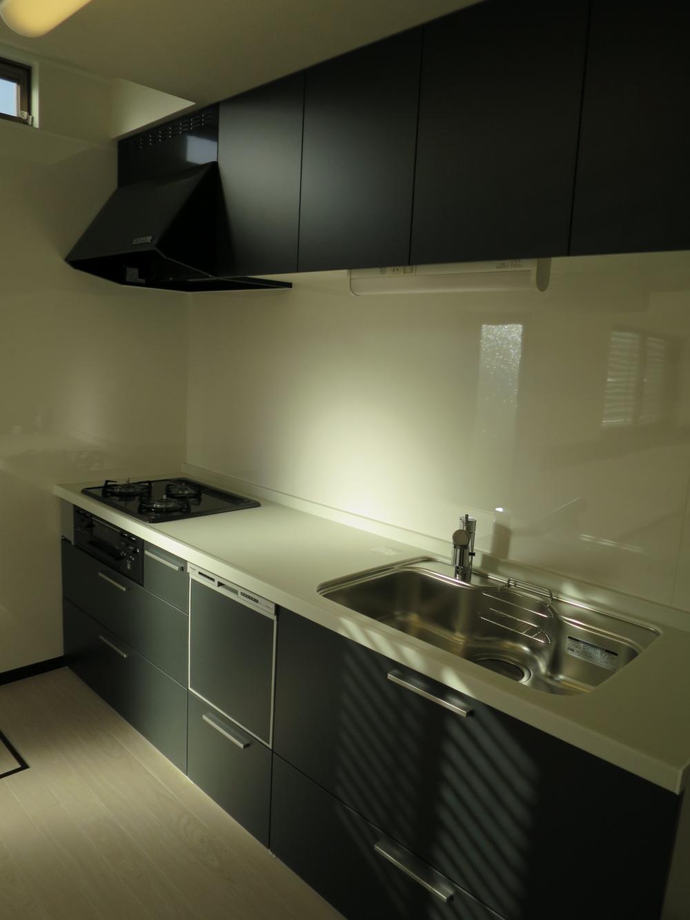 Kitchen. System kitchen