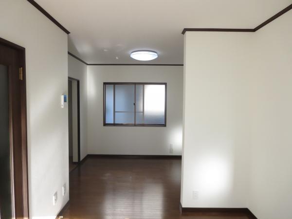 Living. It becomes to make that feeling of opening.