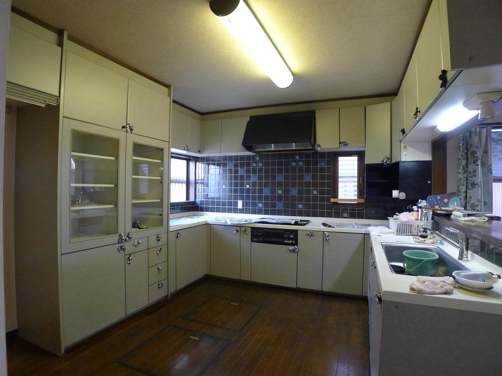 Kitchen. Indoor (July 2013) Shooting