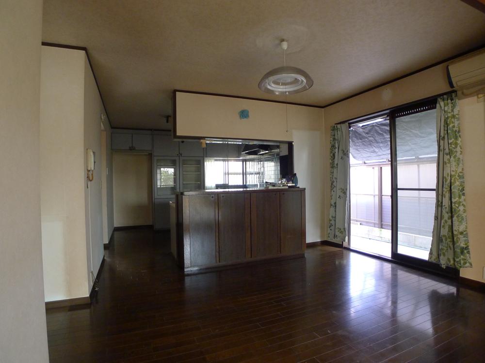 Living. Indoor (July 2013) Shooting