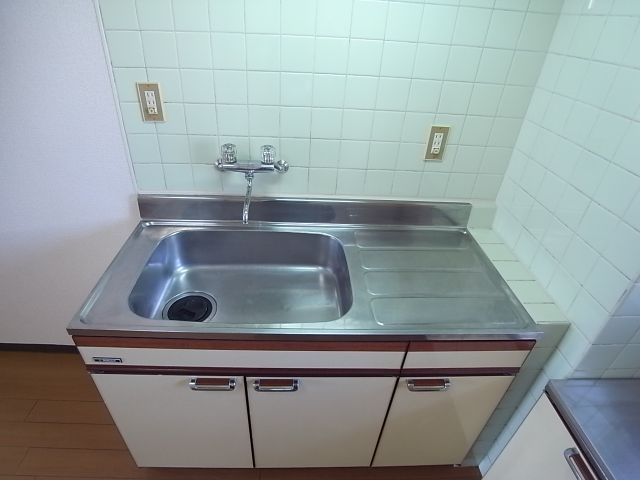 Kitchen. Kitchen