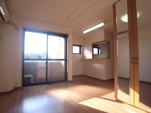 Living and room