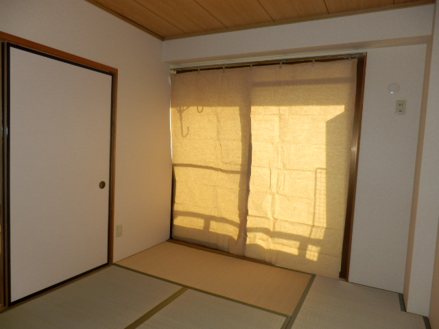 Other room space