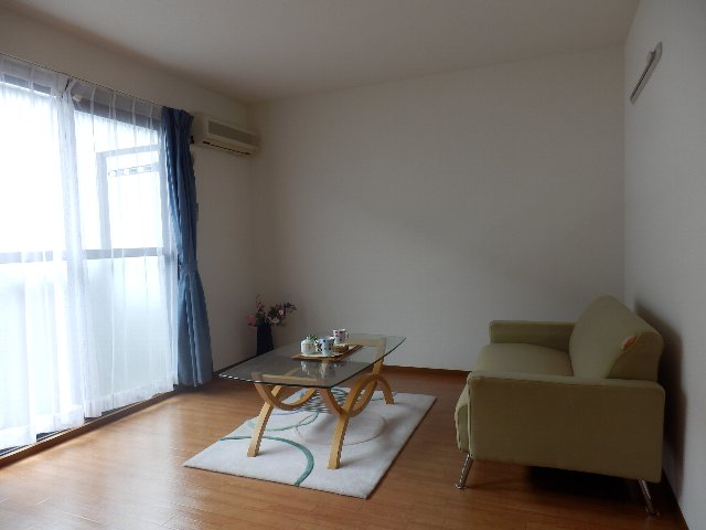 Living and room