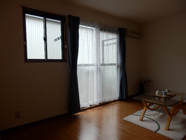 Living and room