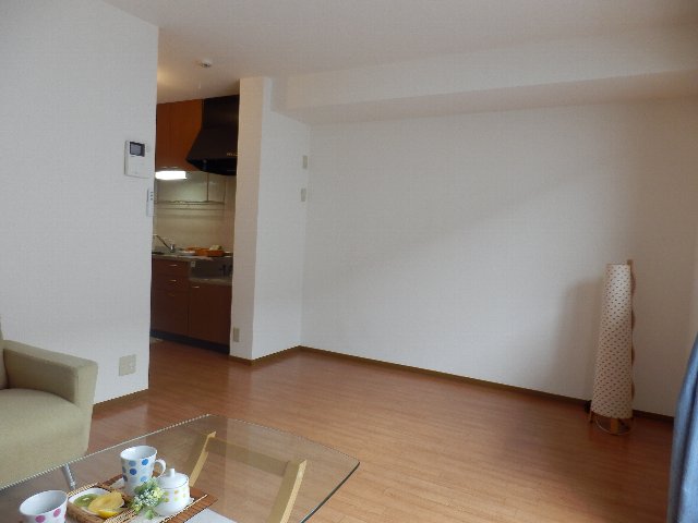 Living and room