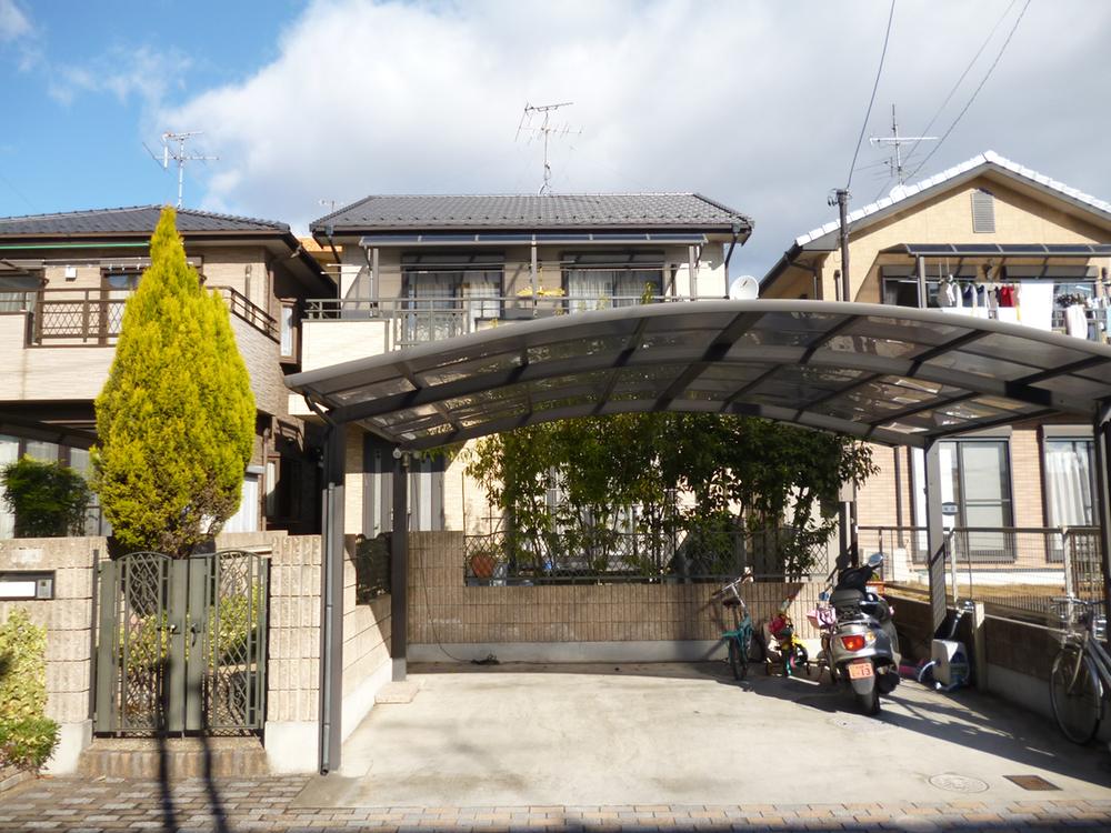 Local appearance photo. Local shooting