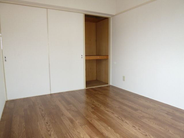 Other room space
