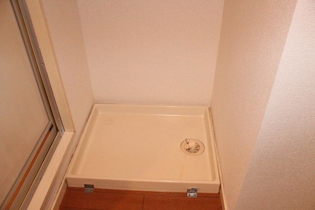 Other Equipment. Laundry Area