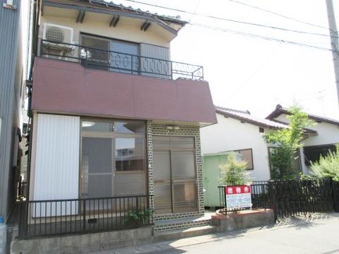 Local appearance photo. Local (June 2013) Shooting