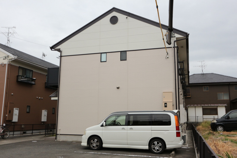 Building appearance. Image is a photograph.