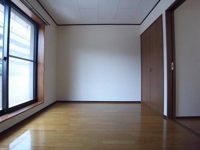 Living and room. South Interoceanic