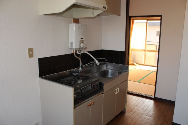 Kitchen. Kitchen