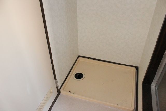 Other Equipment. Laundry Area