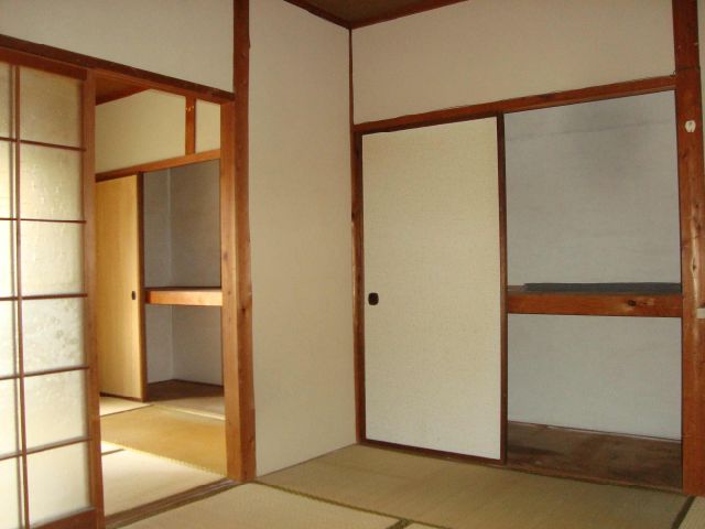 Living and room
