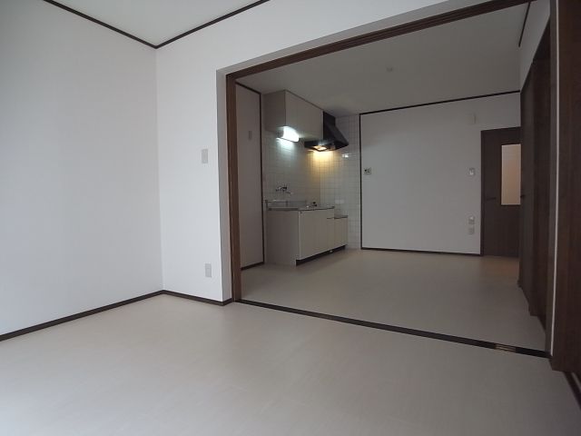 Living and room. A bright room