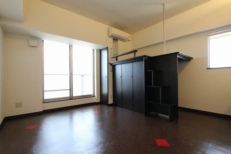 Other room space