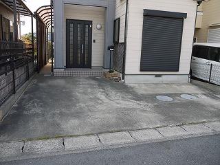 Parking lot. Parallel two You can park