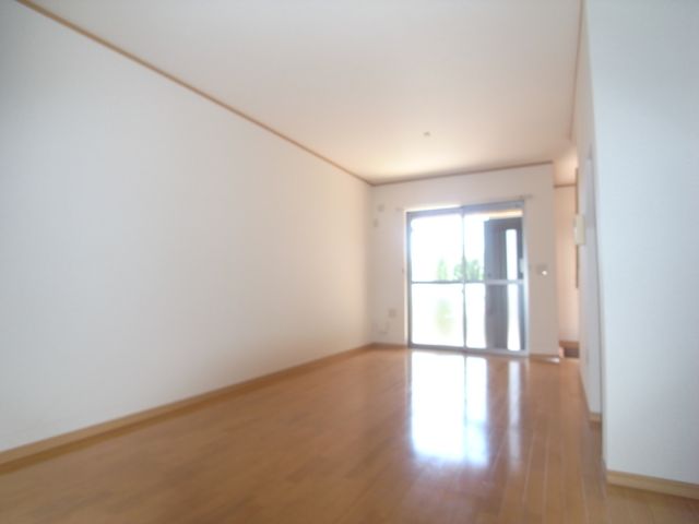 Living and room. Is 11. Pledge of LDK