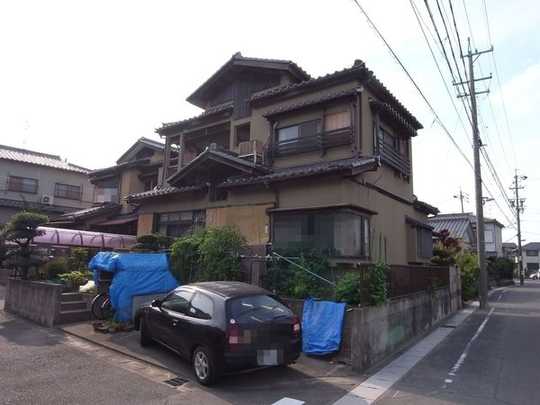 Local appearance photo