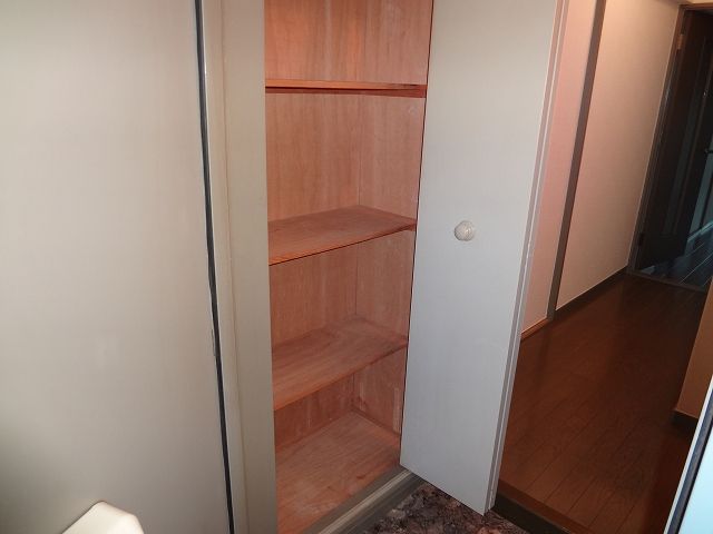 Other room space