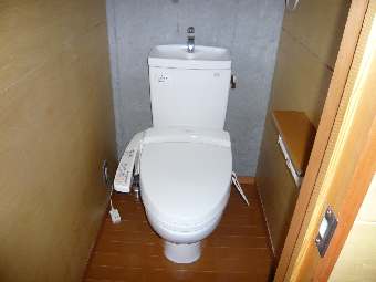 Toilet
