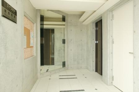 Entrance. Entrance of modern After missing the auto-lock ☆ 彡