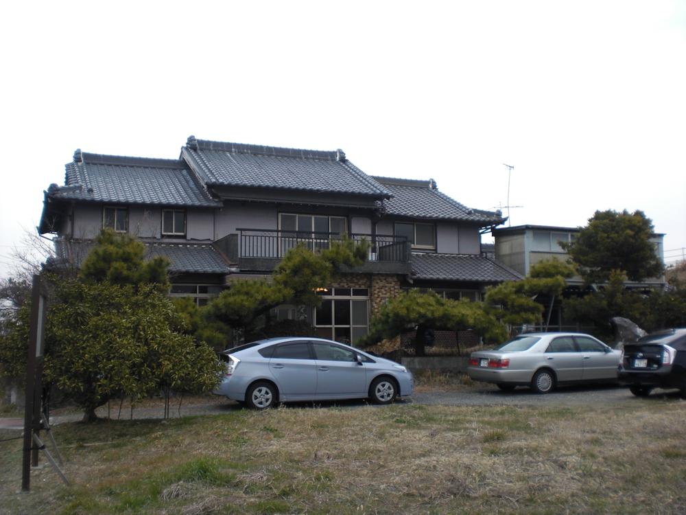 Local appearance photo. Local (March 2013) Shooting