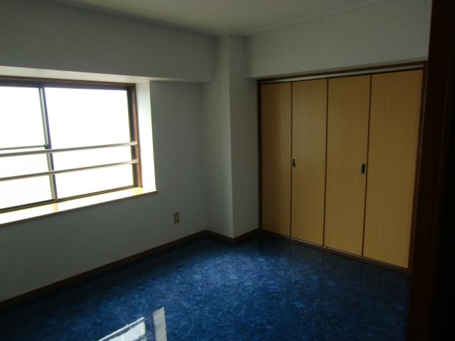 Living and room. Because the corner room is a window often