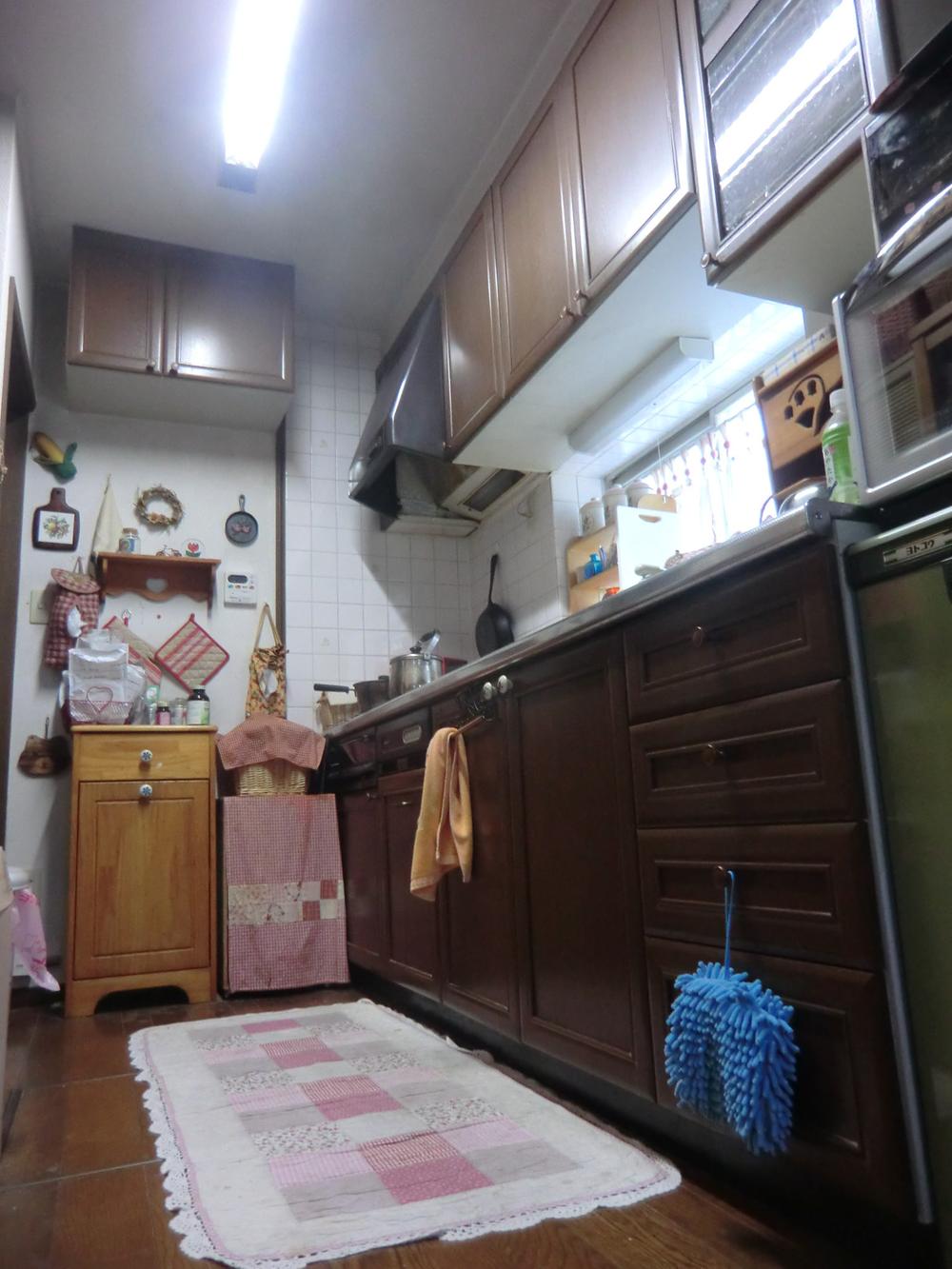 Kitchen. Indoor (July 2013) Shooting