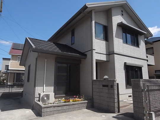 Local appearance photo