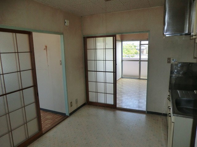 Living and room