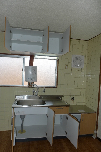 Kitchen. Kitchen