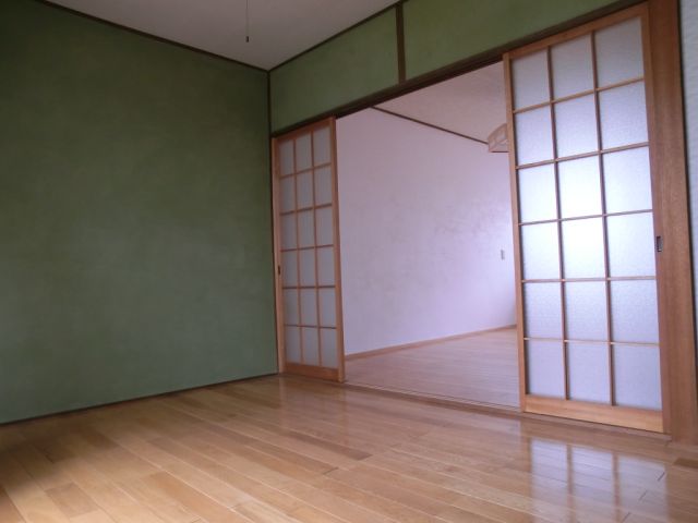Living and room