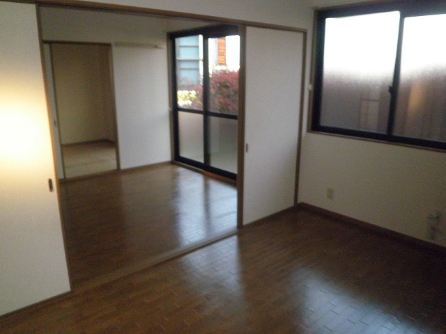 Living and room