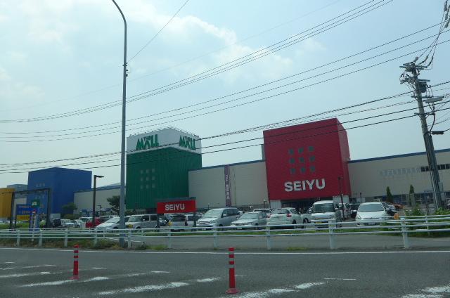 Shopping centre. The ・ 2000m to the mall (shopping center)