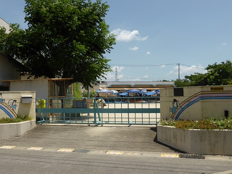 kindergarten ・ Nursery. Izumi nursery school (kindergarten ・ 218m to the nursery)