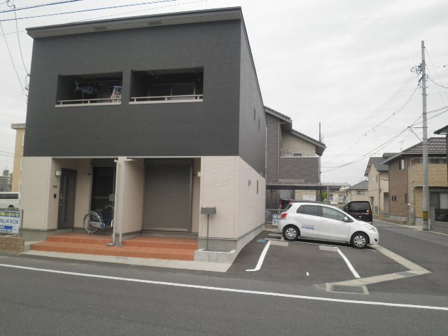 Parking lot