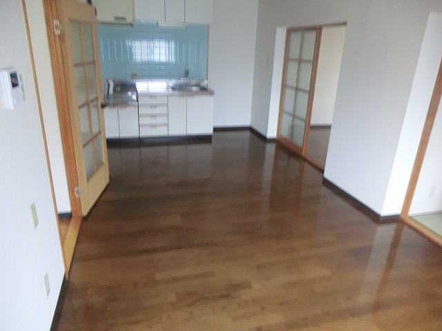 Living and room