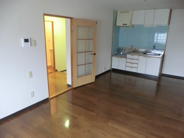 Living and room