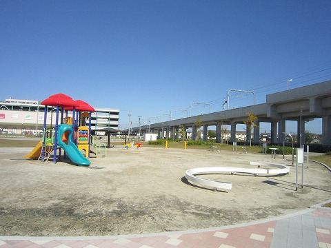 park. Horiuchi 2012m to the park (park)