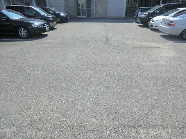Parking lot