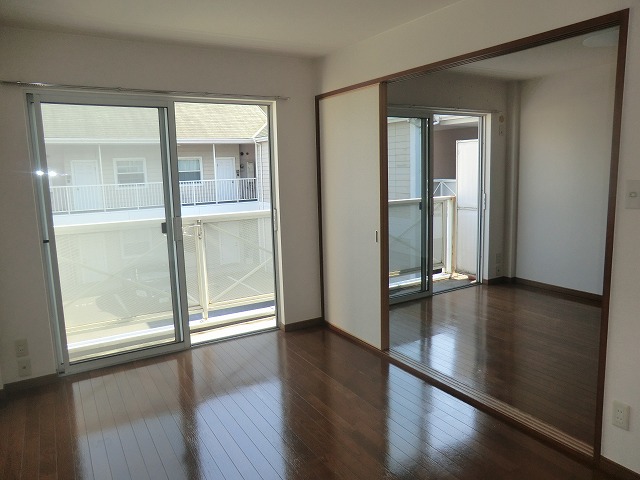 Living and room
