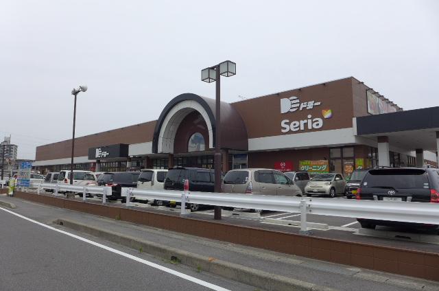 Supermarket. Dmitrievich 250m Yokoyama to the store (Super)