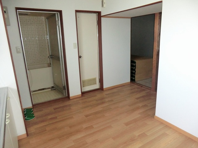 Living and room
