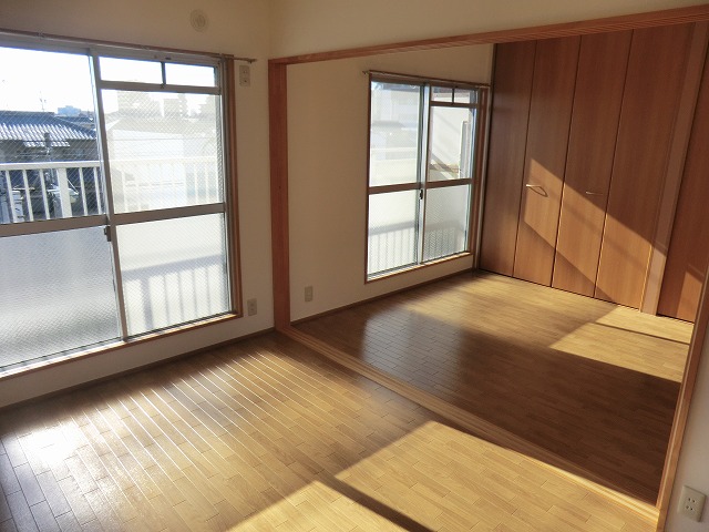Living and room