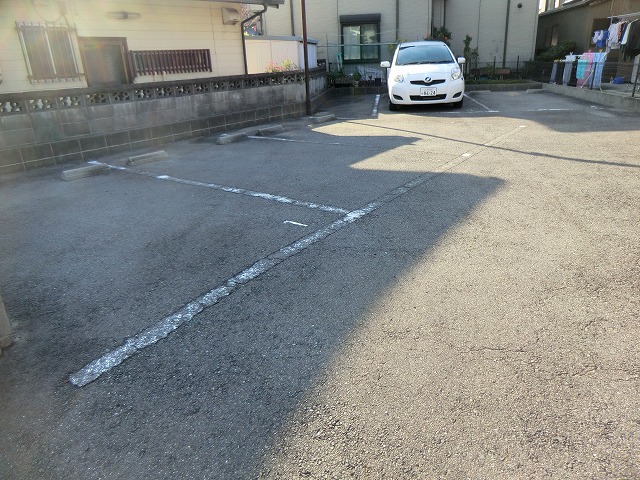 Parking lot