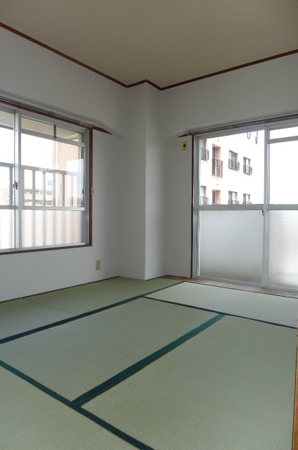 Other room space