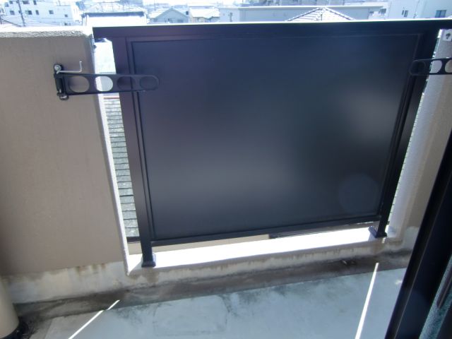 Balcony. You Jose laundry and bedding also enough