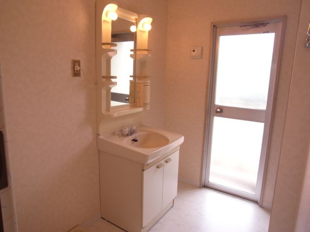 Washroom. There is a separate vanity